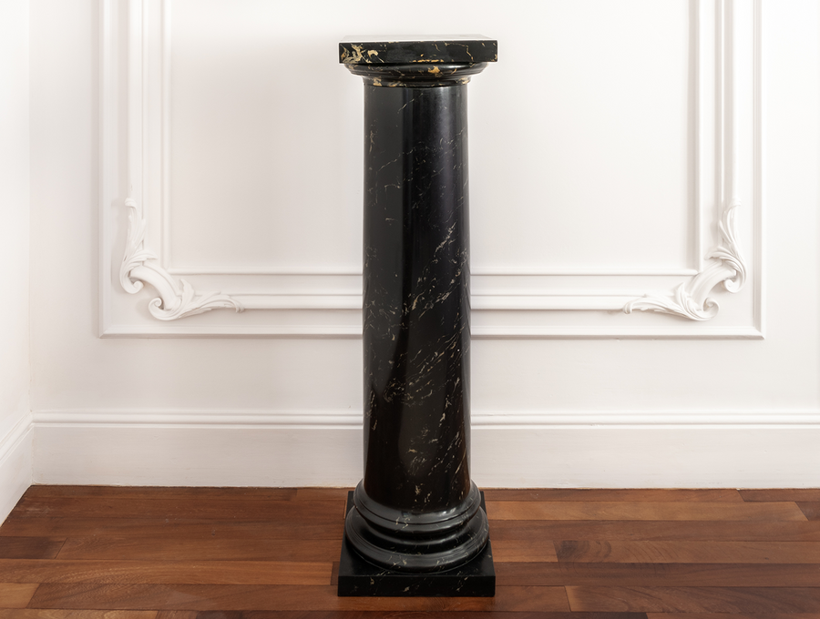 Circular Pedestal Column